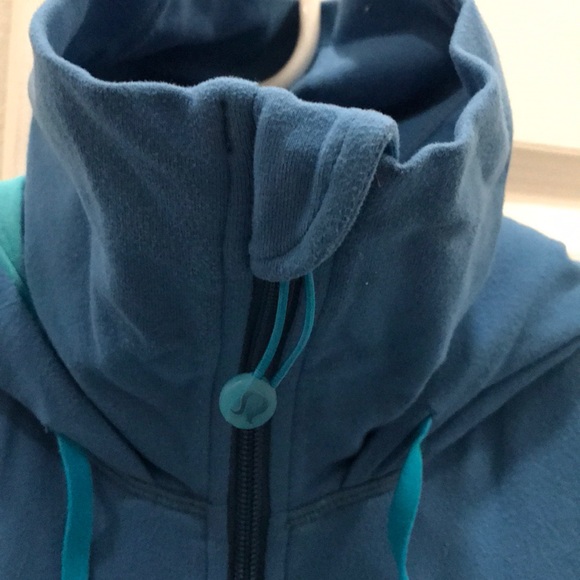 Lululemon Long Jacket - Picture 5 of 7